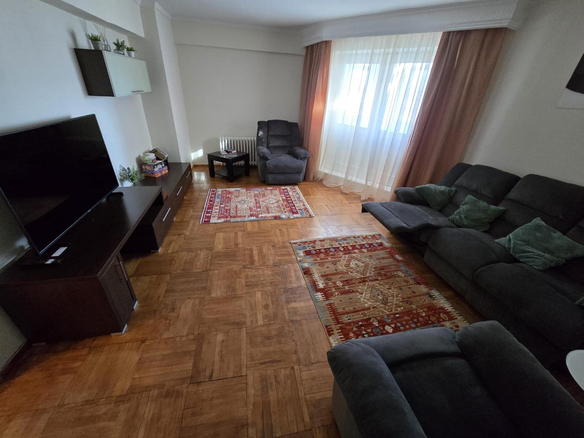 Apartament 3 Camere, Zona Dedeman Piteszti Zewnętrze zdjęcie